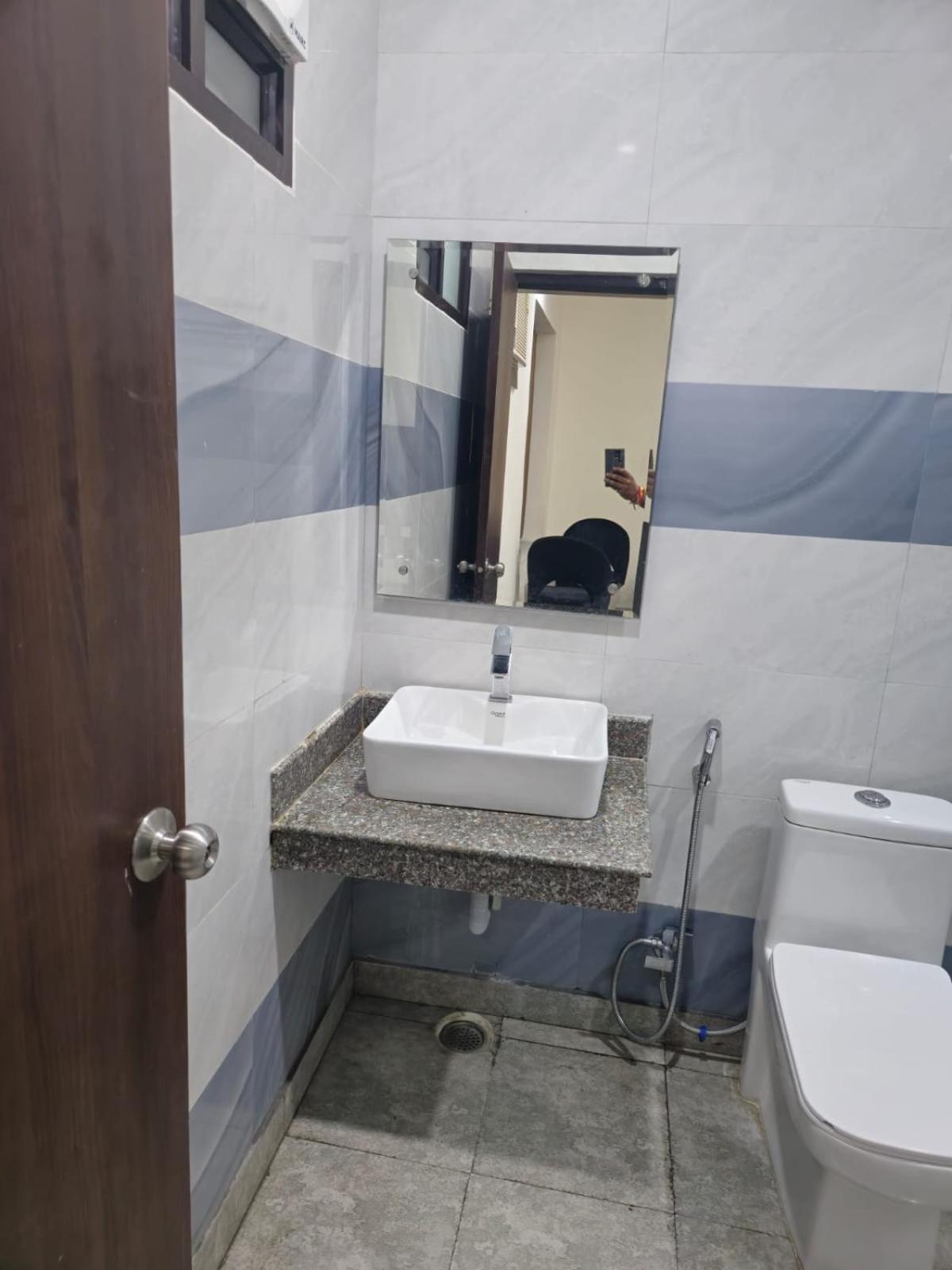 Hotel Satya Residency Katra  Zewnętrze zdjęcie